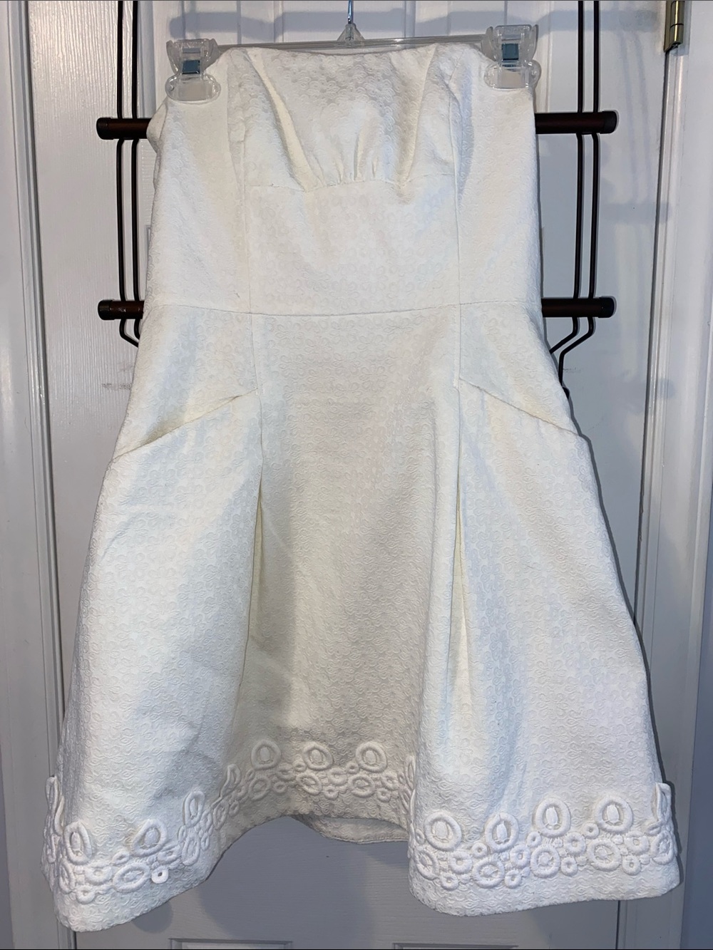 EUC Lilly Pulitzer strapless dress, sz. 2, white